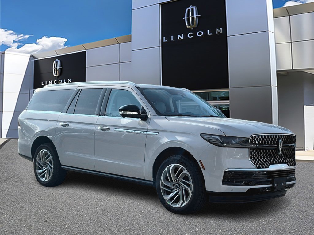 2025 Lincoln Navigator Reserve L's photo