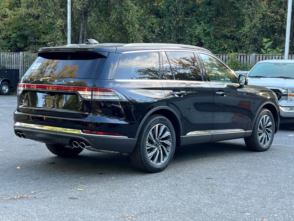 New 2026 Lincoln Aviator Premiere SUV