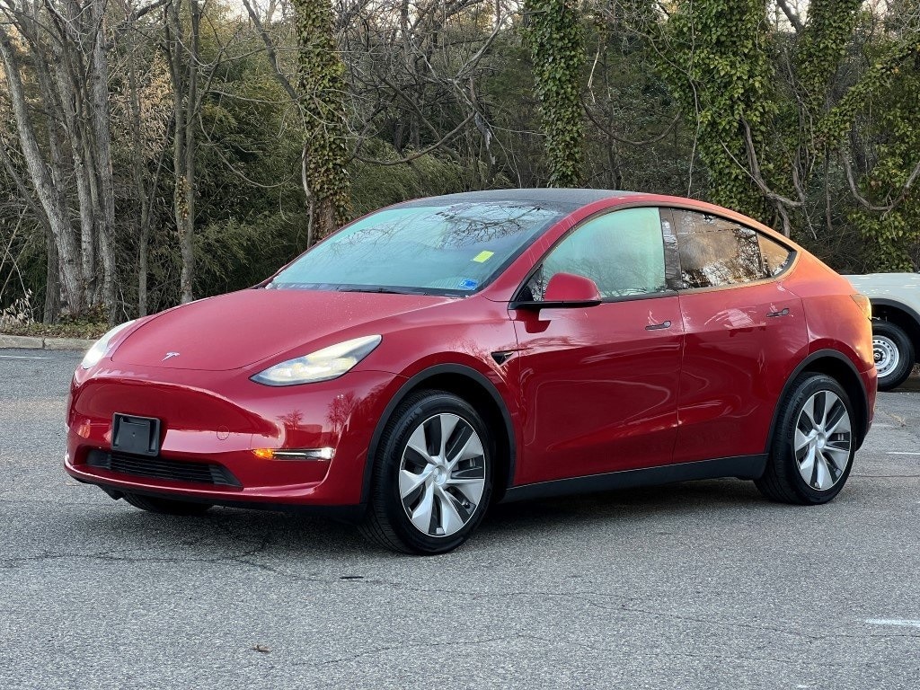 Used 2023 Tesla Model Y Long Range with VIN 7SAYGDEE0PF694343 for sale in Alexandria, VA