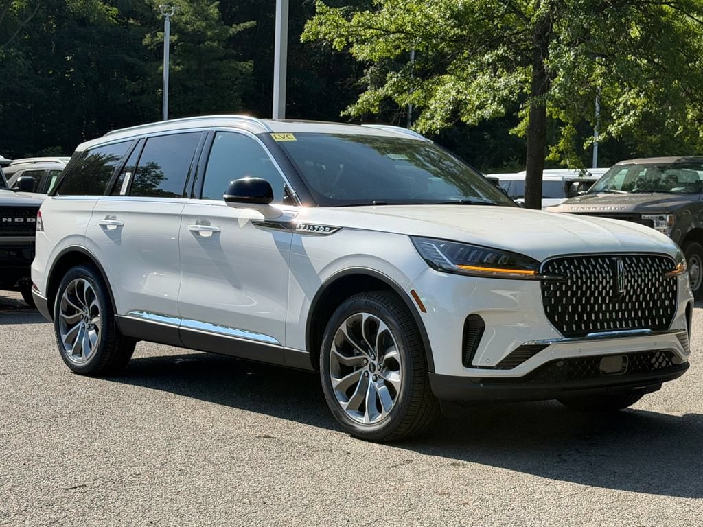 2026 Lincoln Aviator Reserve AWD's photo