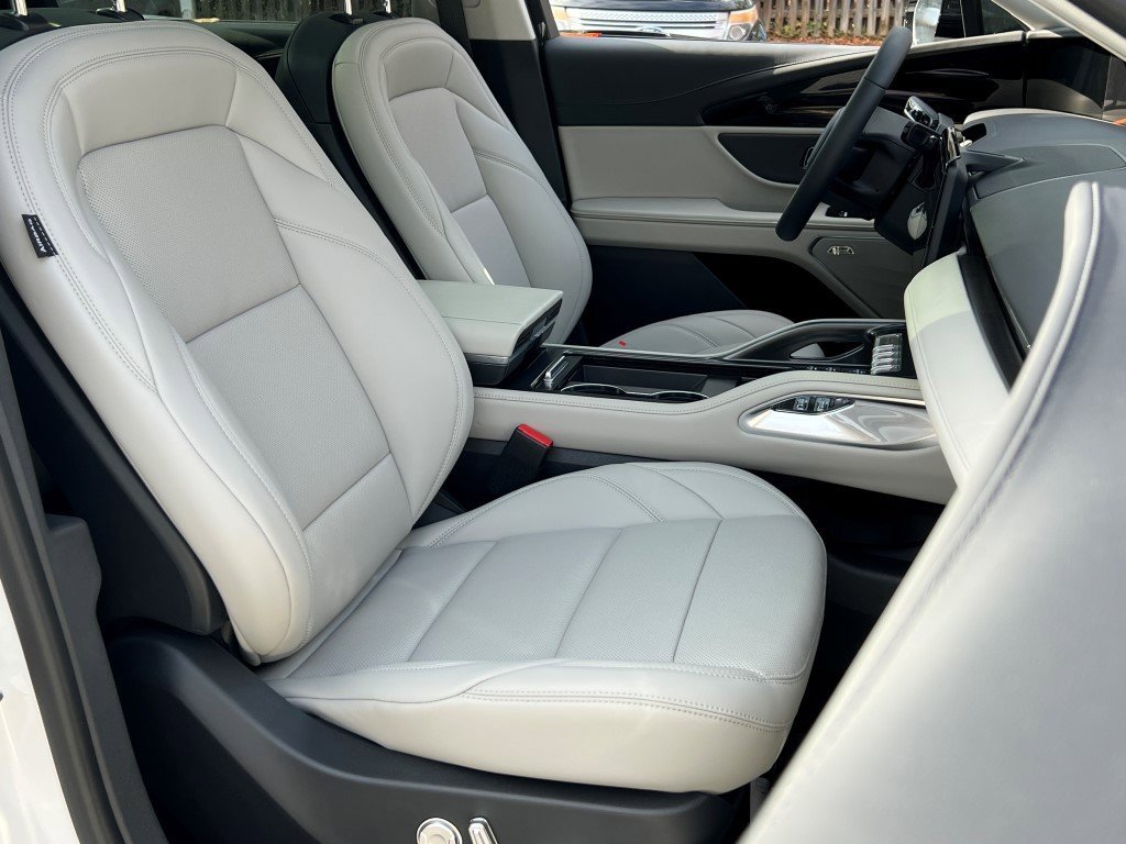 2026 Lincoln Nautilus Premiere - Photo 8