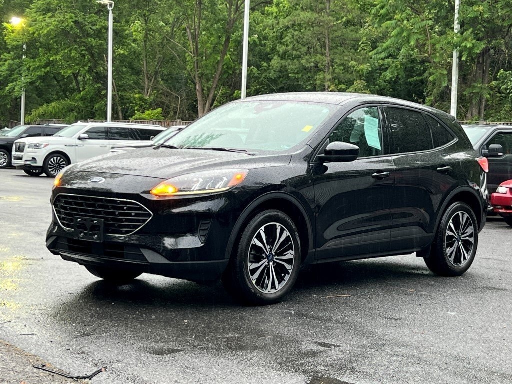 Certified 2022 Ford Escape SE with VIN 1FMCU9G60NUA90309 for sale in Alexandria, VA
