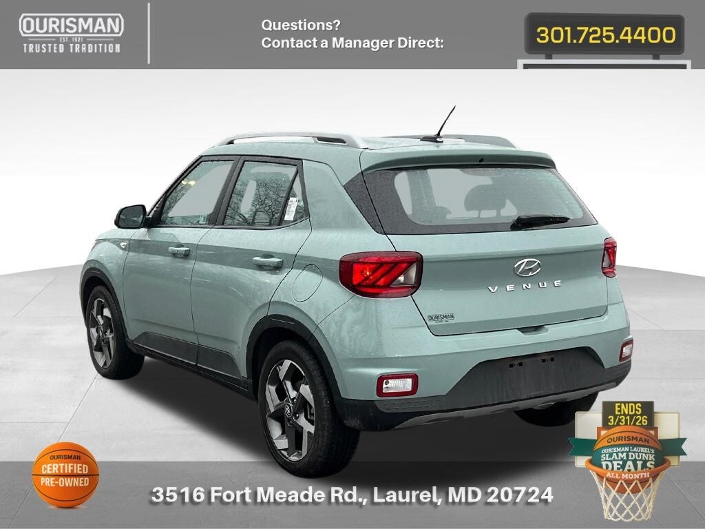 Used 2025 Hyundai Venue SEL SUV