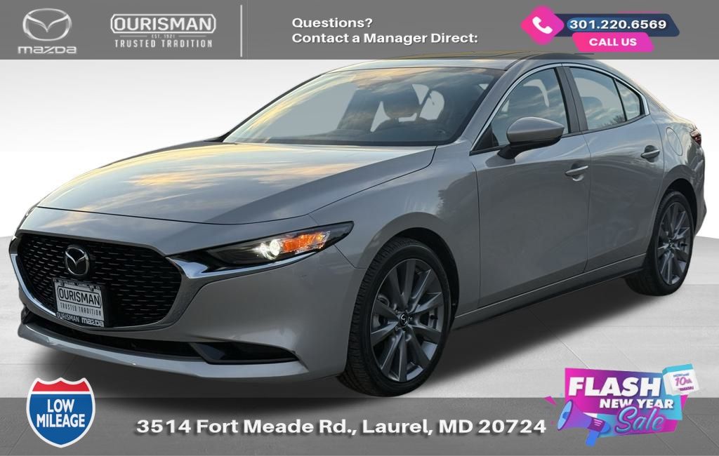 2025 Mazda Mazda3 Preferred's photo