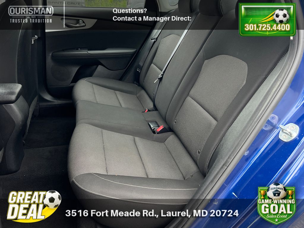 2023 Kia Forte LXS - Photo 19