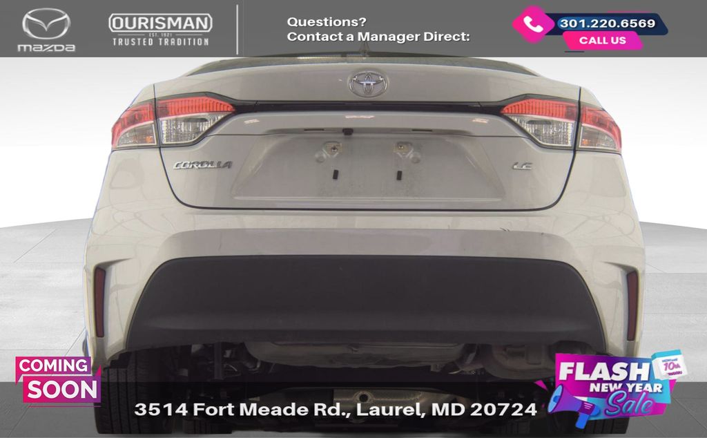 2024 Toyota Corolla LE's photo