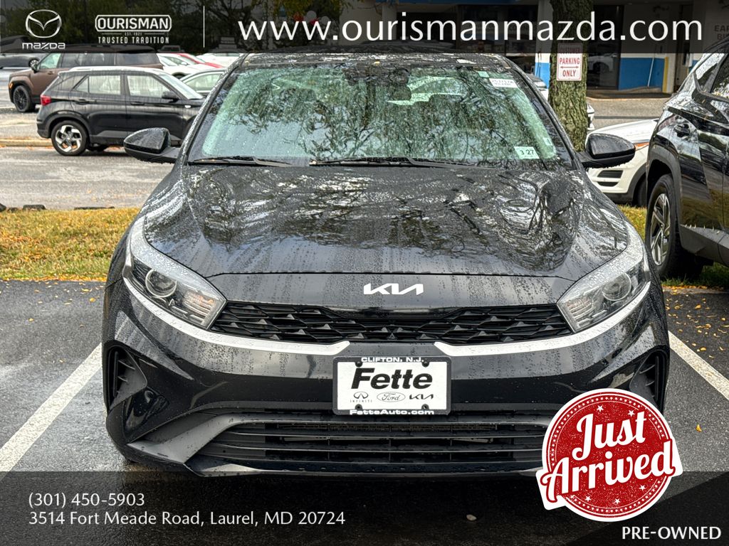 2022 Kia Forte LXS photo 3