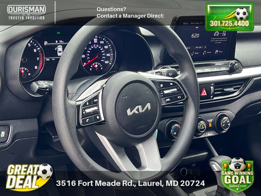 2023 Kia Forte LXS - Photo 9
