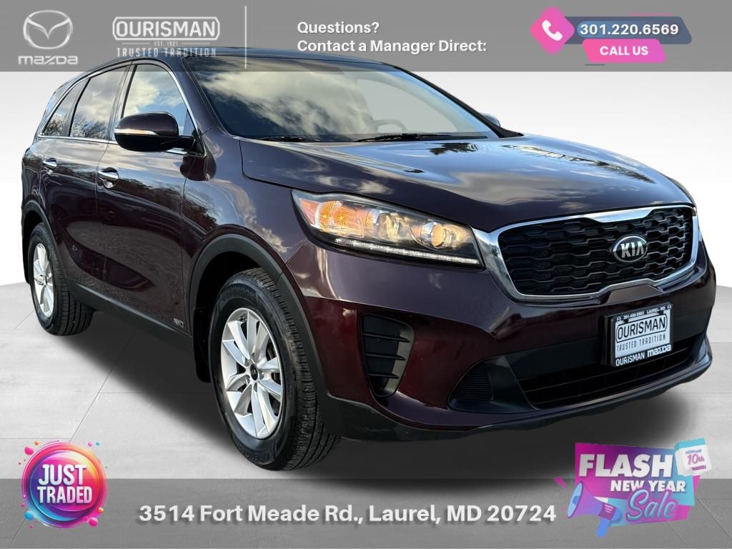 2019 Kia Sorento LX's photo