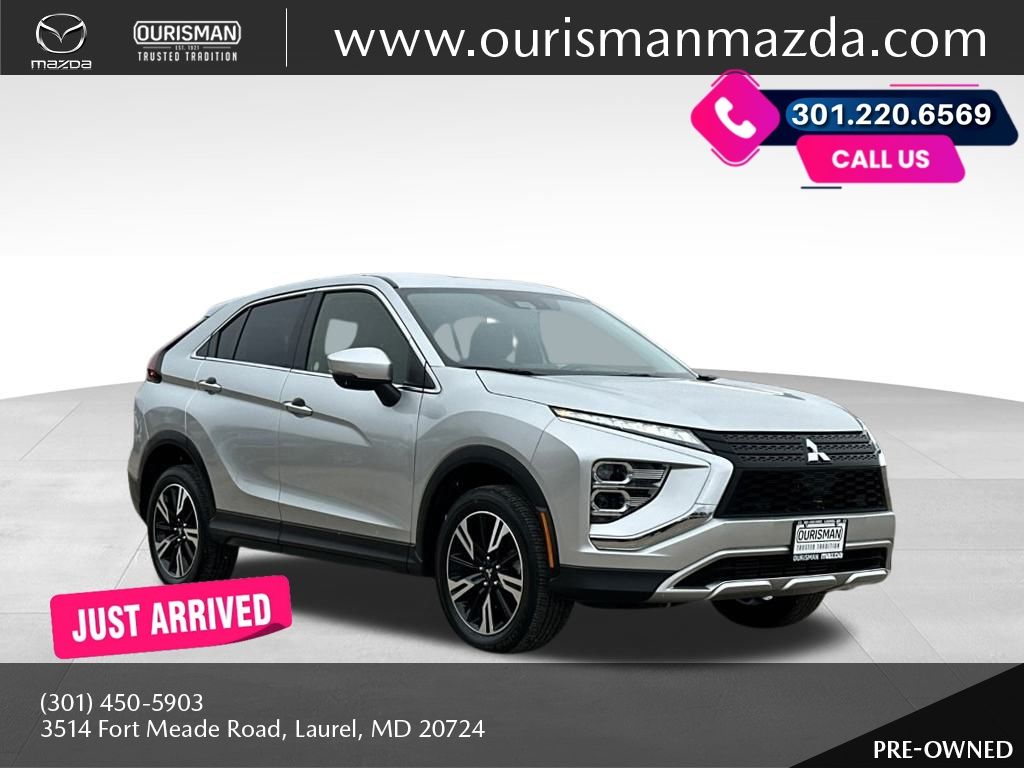 2024 Mitsubishi Eclipse Cross SE's photo