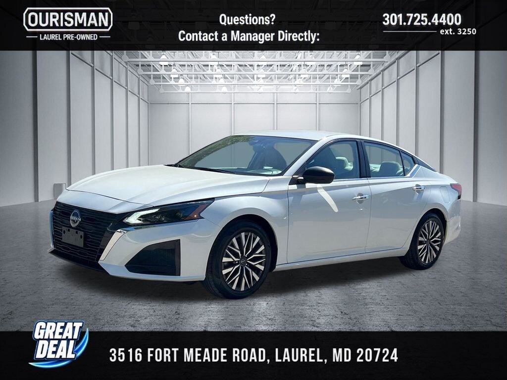 Used 2024 Nissan Altima 2.5 SV Sedan