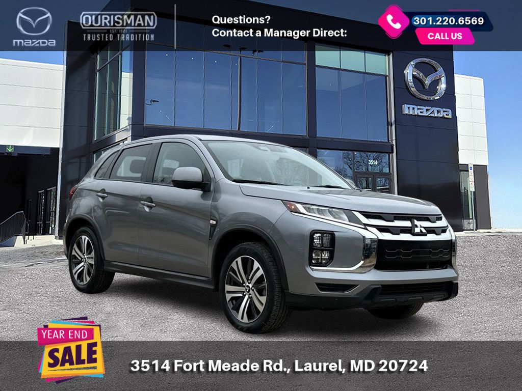 2023 Mitsubishi Outlander Sport ES's photo