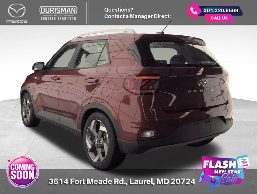 Used 2024 Hyundai Venue SEL SUV