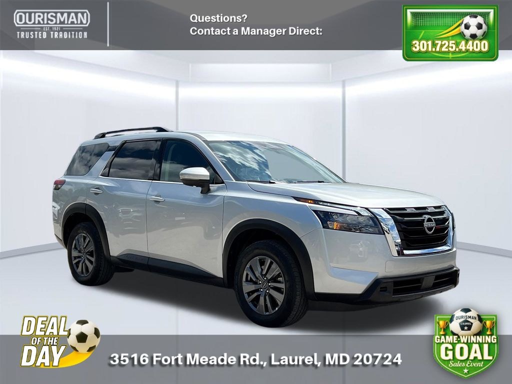 Used 2025 Nissan Pathfinder SV SUV