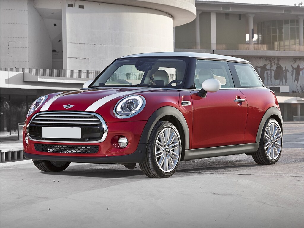 Used 2018 MINI Hardtop 4 Door Cooper Hatchback