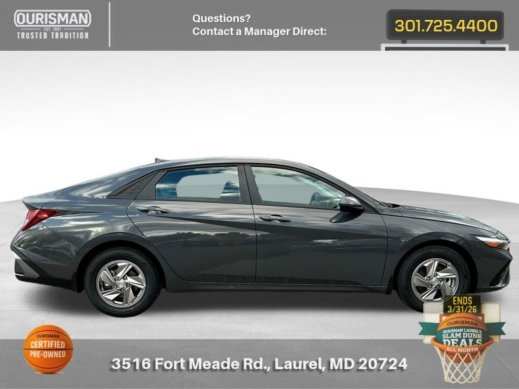 Used 2025 Hyundai Elantra SE Sedan