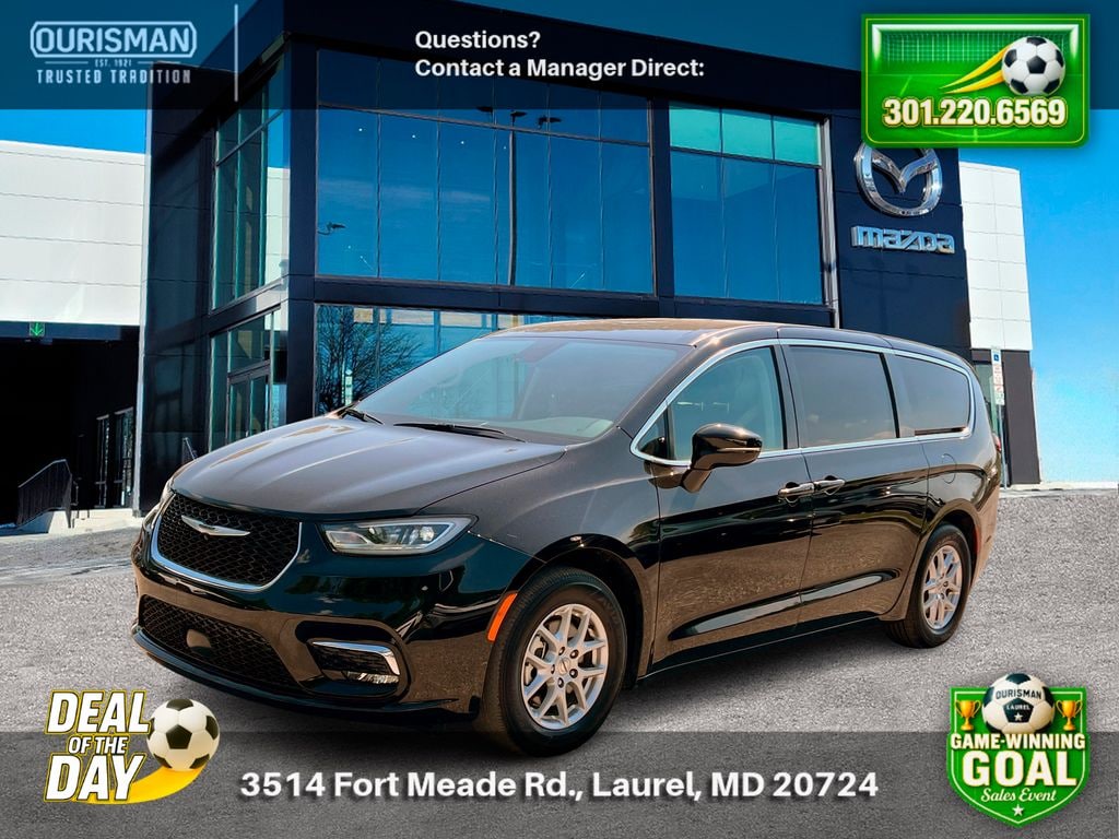 Used 2024 Chrysler Pacifica Touring L Van Passenger Van