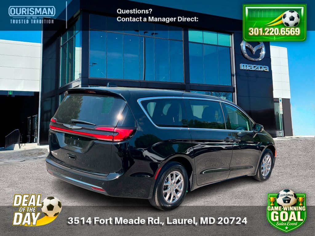 Used 2024 Chrysler Pacifica Touring L Van Passenger Van