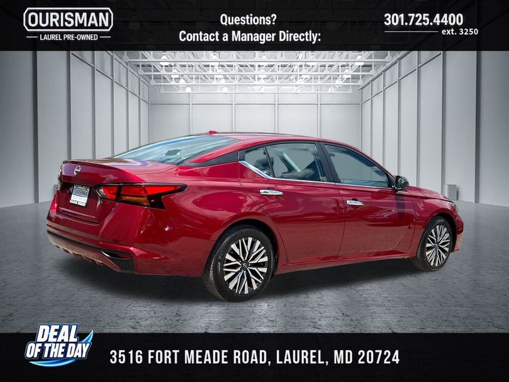 Used 2025 Nissan Altima SV Sedan