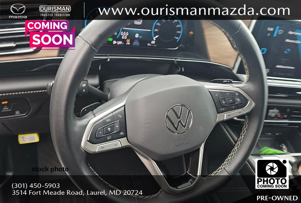 2024 Volkswagen Atlas SE Technology photo 3