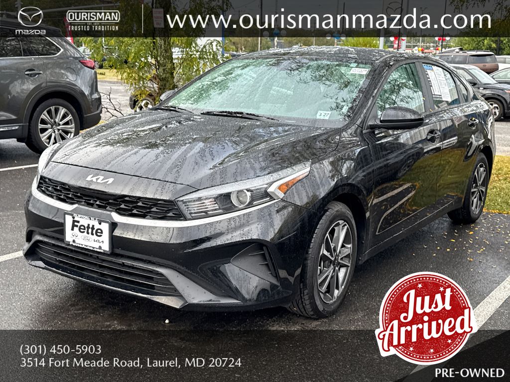 2022 Kia Forte LXS photo 4