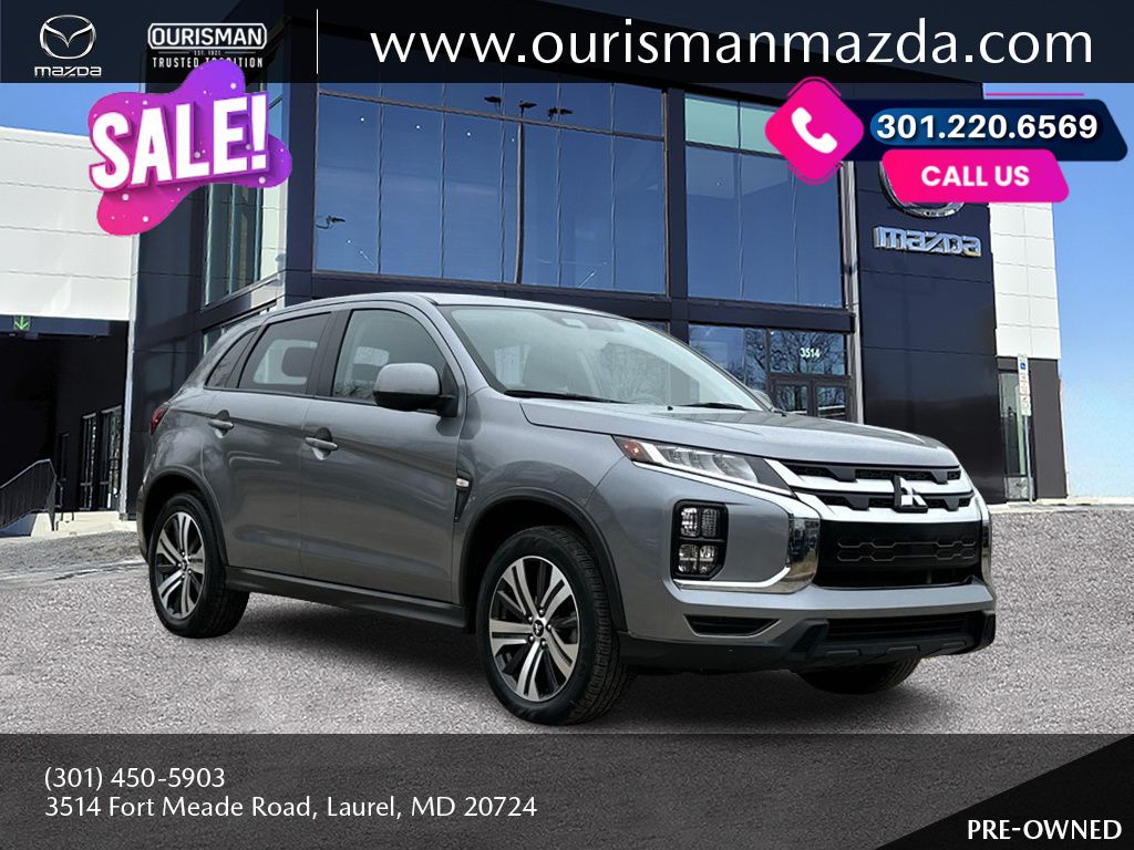 2023 Mitsubishi Outlander Sport ES's photo