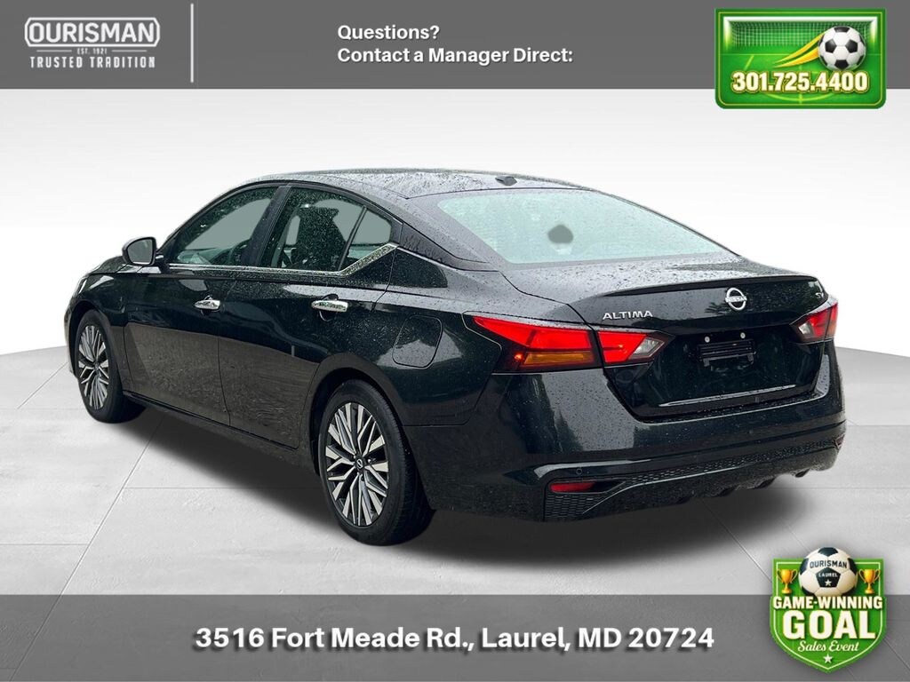 Used 2024 Nissan Altima 2.5 SV Sedan