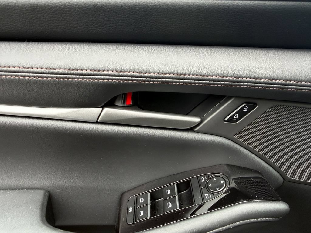 2026 Mazda Mazda3 Select Sport - Photo 11