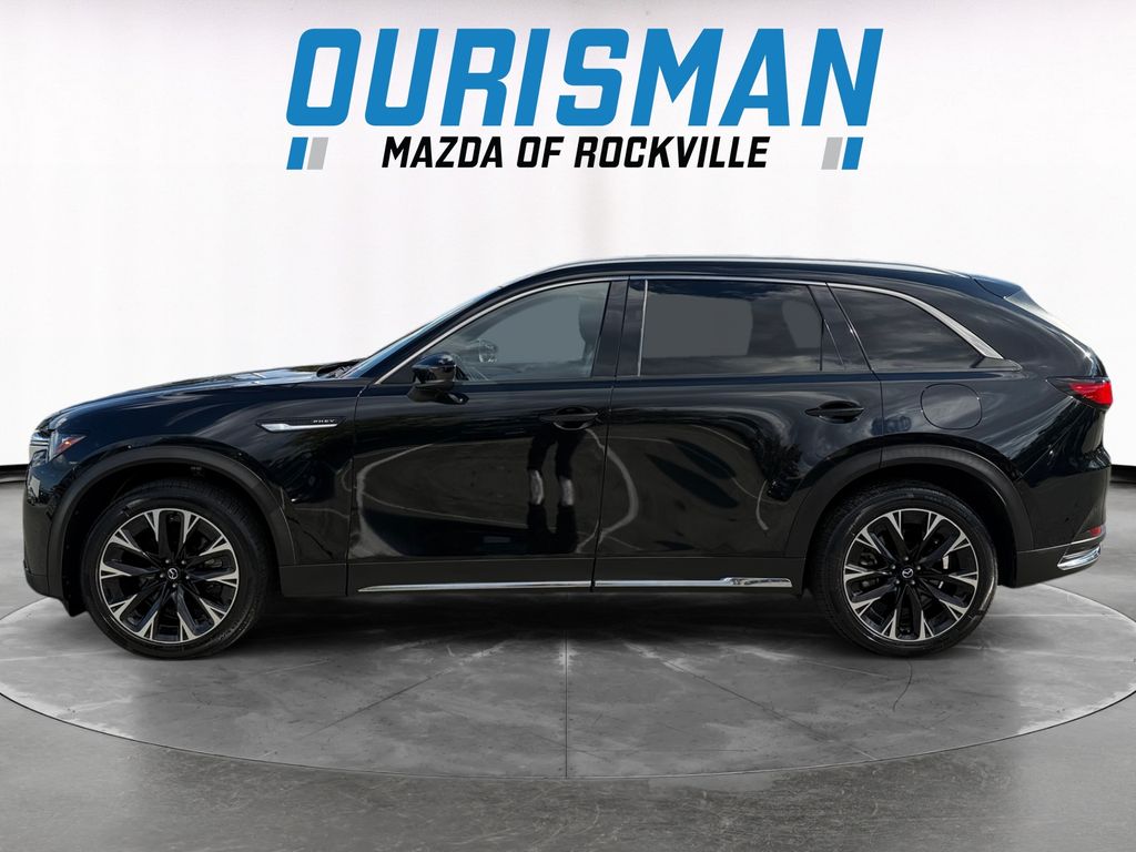 2024 Mazda CX-90 Premium Plus photo 3