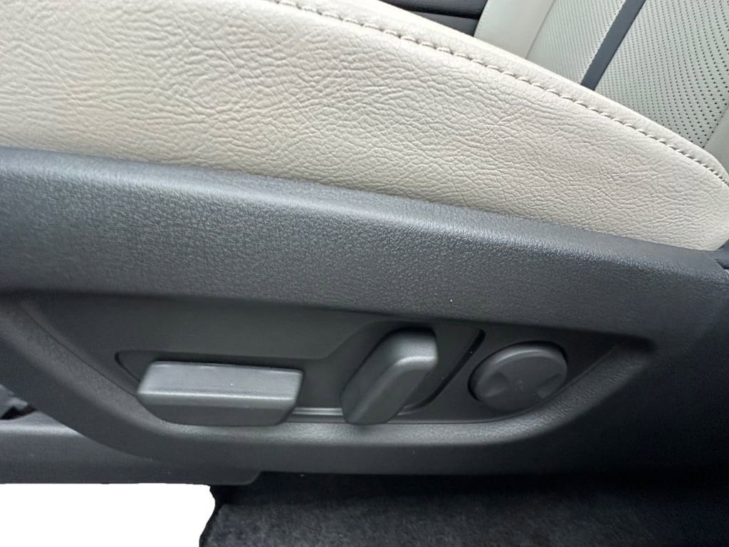 2026 Mazda CX-90 Preferred Package - Photo 10