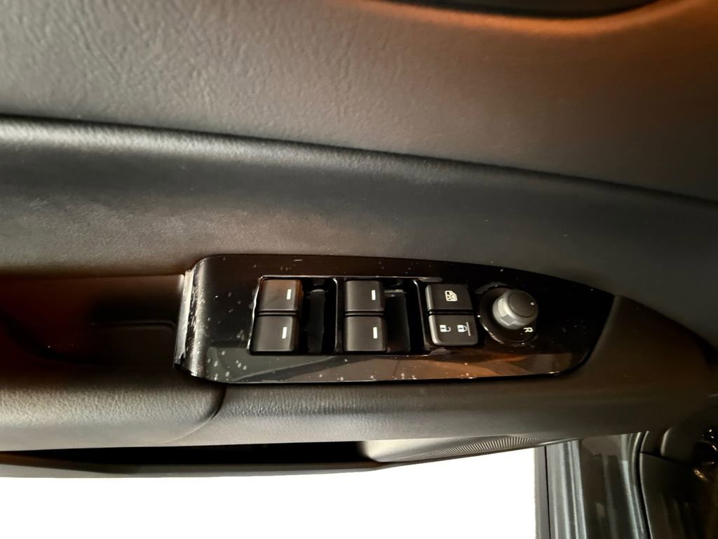2025 Mazda CX-5 S Preferred package - Photo 11
