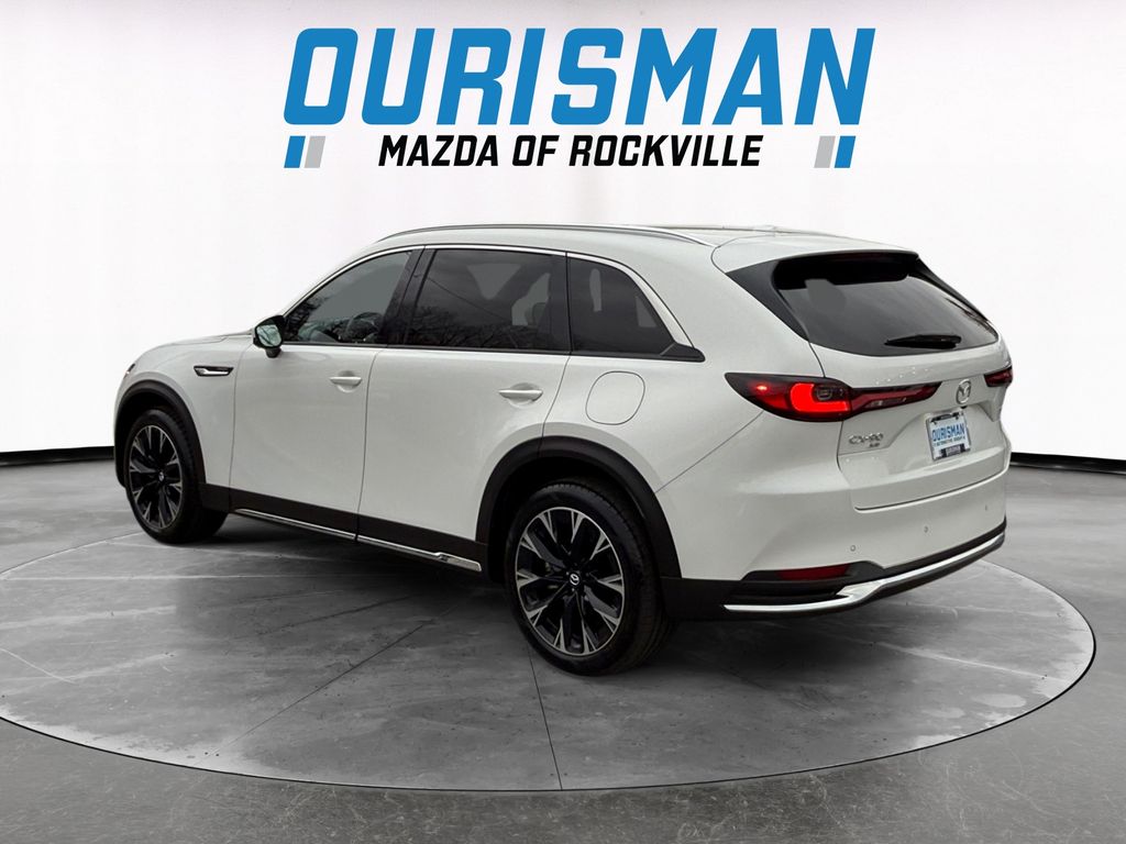 2024 Mazda CX-90 Premium Plus photo 4