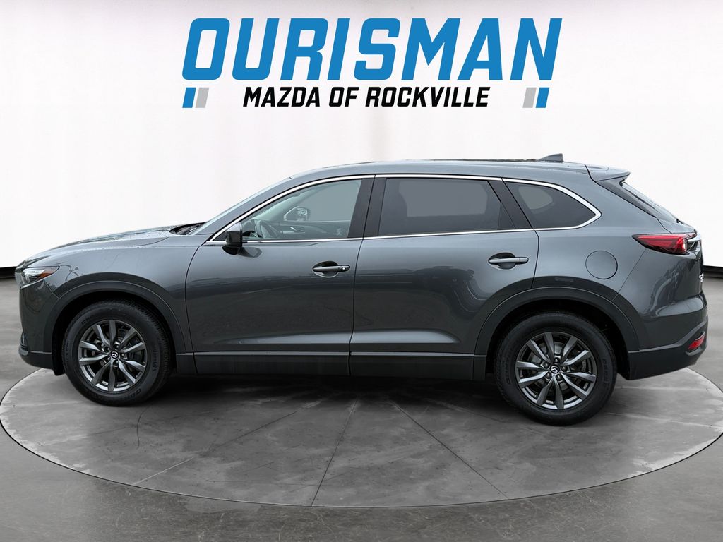 2022 Mazda CX-9 Touring photo 2