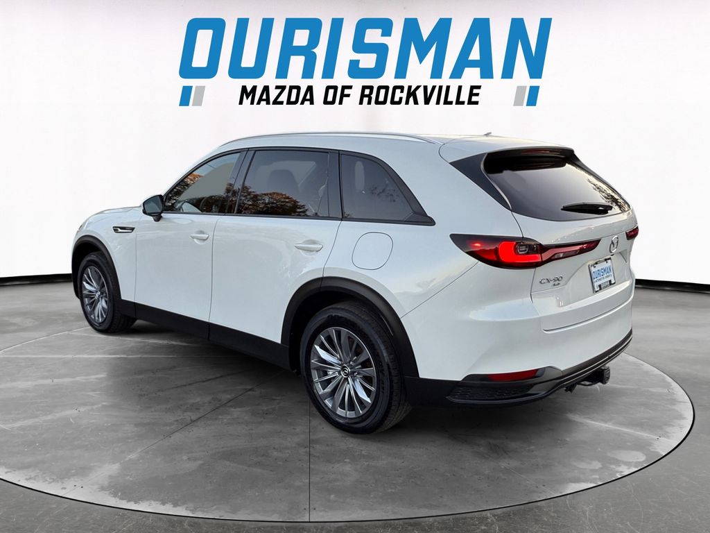 2024 Mazda CX-90 Preferred photo 2