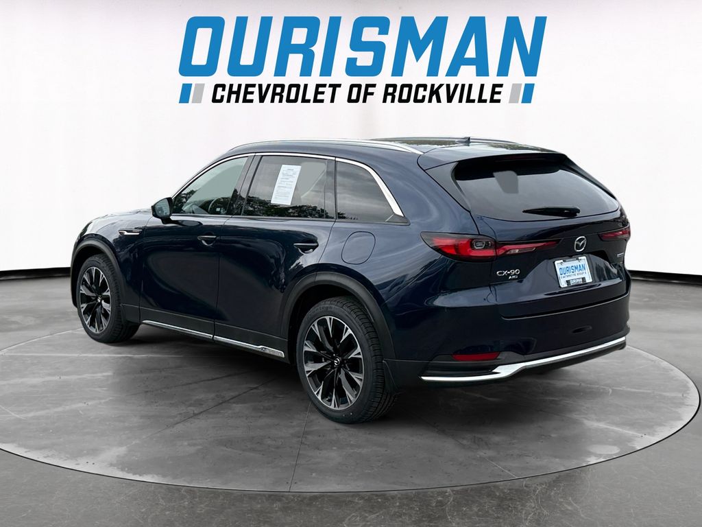 2024 Mazda CX-90 Premium photo 3