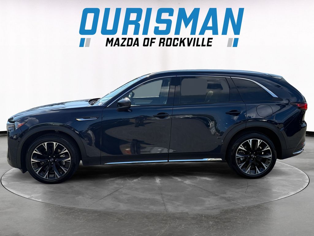 2024 Mazda CX-90 Premium photo 3