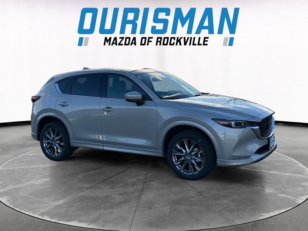 2025 Mazda CX-5 Base's photo