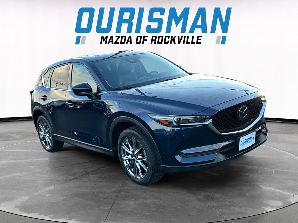 2019 Mazda CX-5 Signature's photo