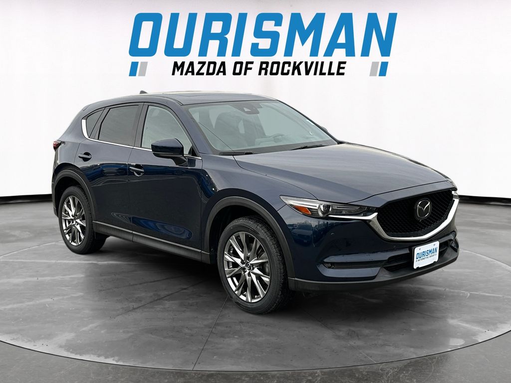 2019 Mazda CX-5 Signature's photo