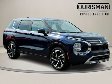 2024 Mitsubishi Outlander SE SUV