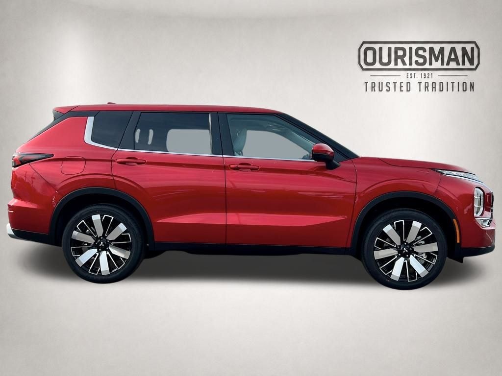 New 2026 Mitsubishi Outlander SE SUV