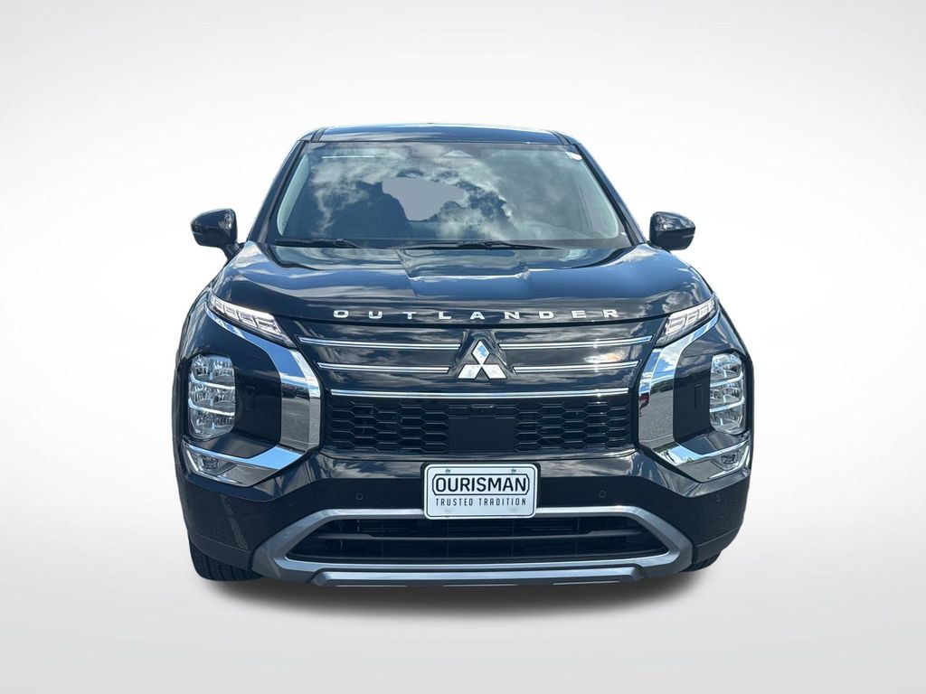 New 2026 Mitsubishi Outlander Plug-In Hybrid SE SUV