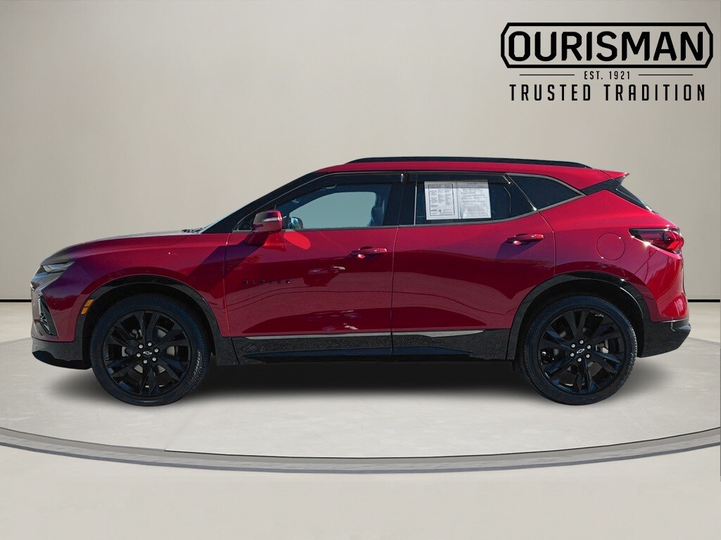 2019 Chevrolet Blazer RS photo 2