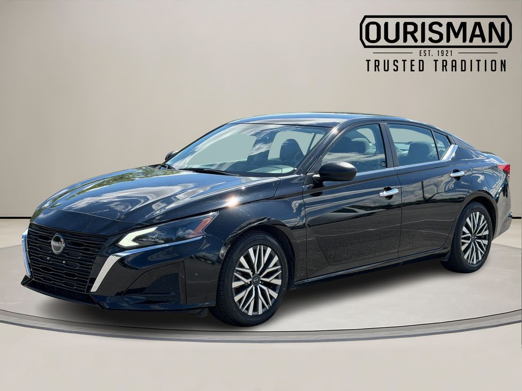 Used 2024 Nissan Altima SV with VIN 1N4BL4DV1RN343502 for sale in Marlow Heights, MD