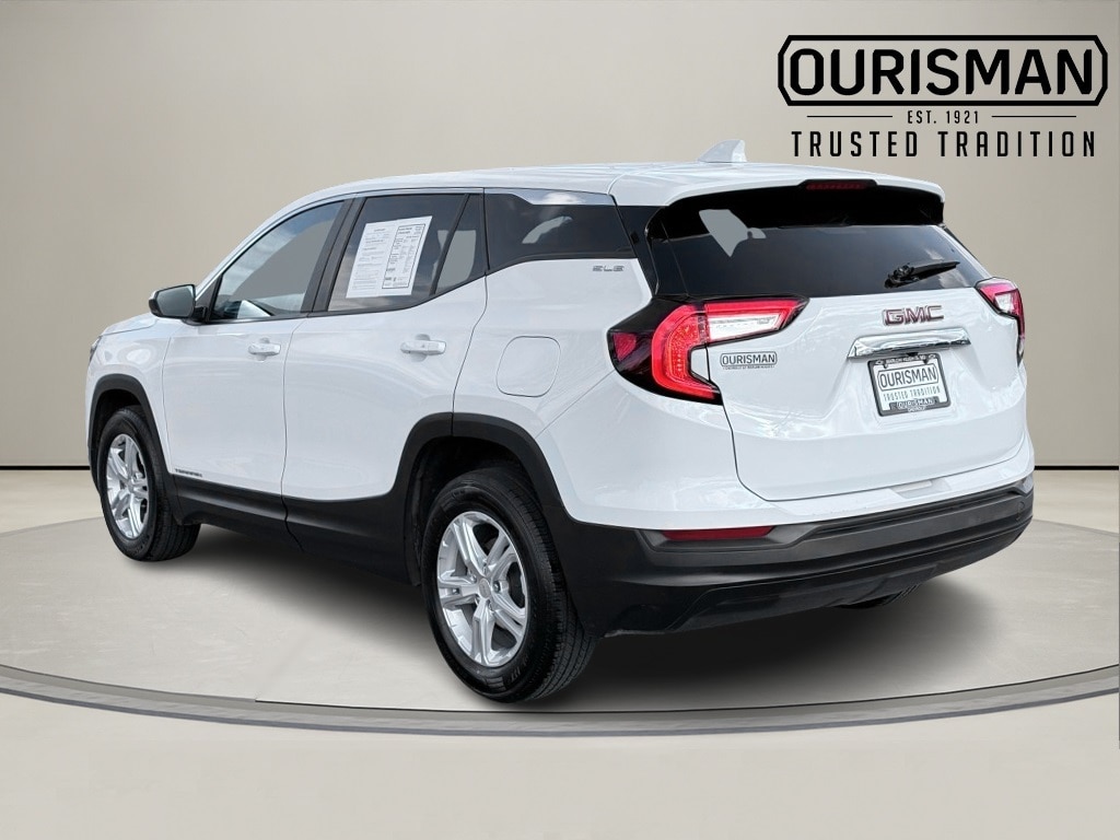 Used 2024 GMC Terrain SLE SUV
