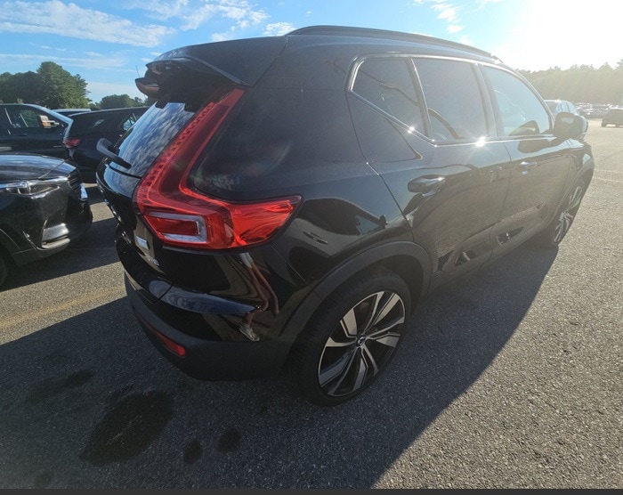 Used 2021 Volvo XC40 Recharge with VIN YV4ED3UR0M2556983 for sale in Temple Hills, MD