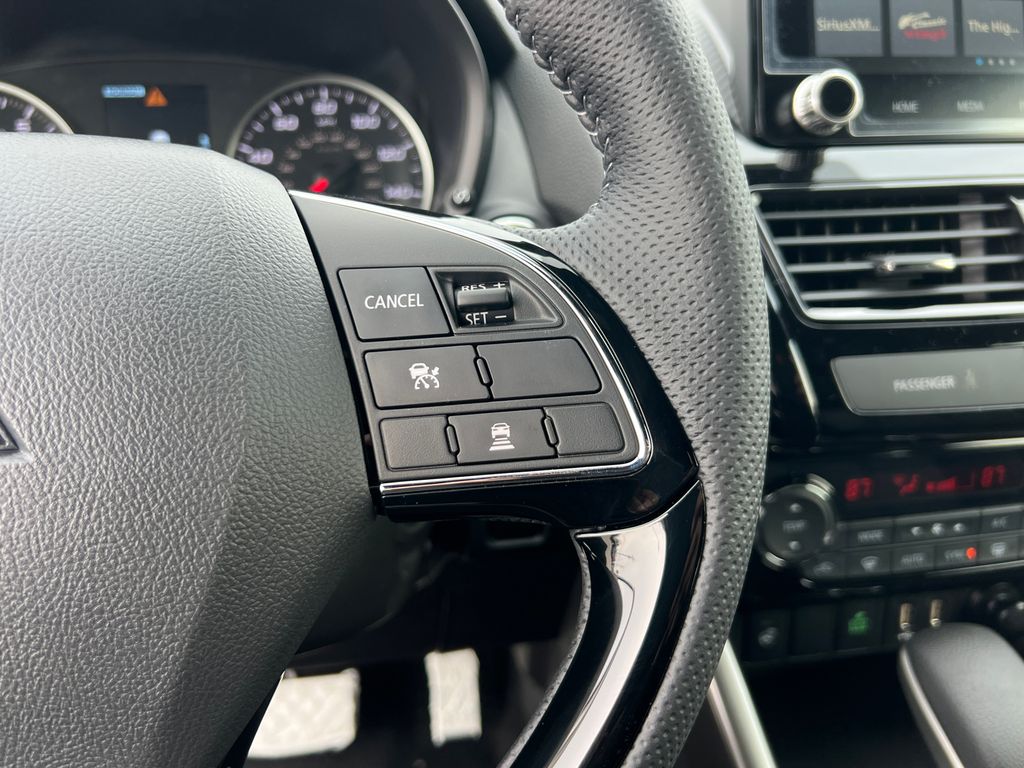 2026 Mitsubishi Eclipse Cross Black Edition - Photo 25