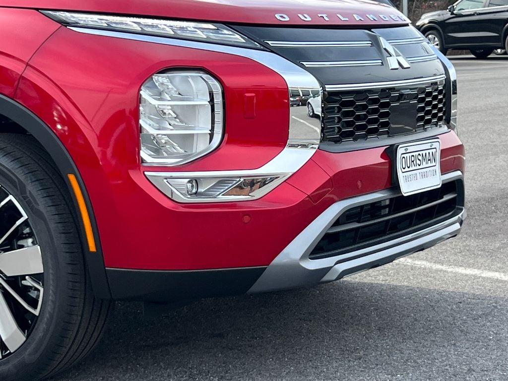 New 2026 Mitsubishi Outlander SE SUV