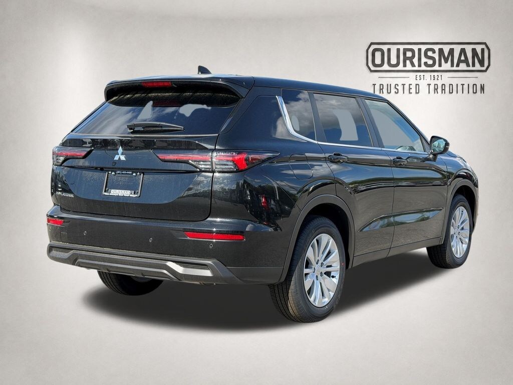 New 2026 Mitsubishi Outlander ES SUV