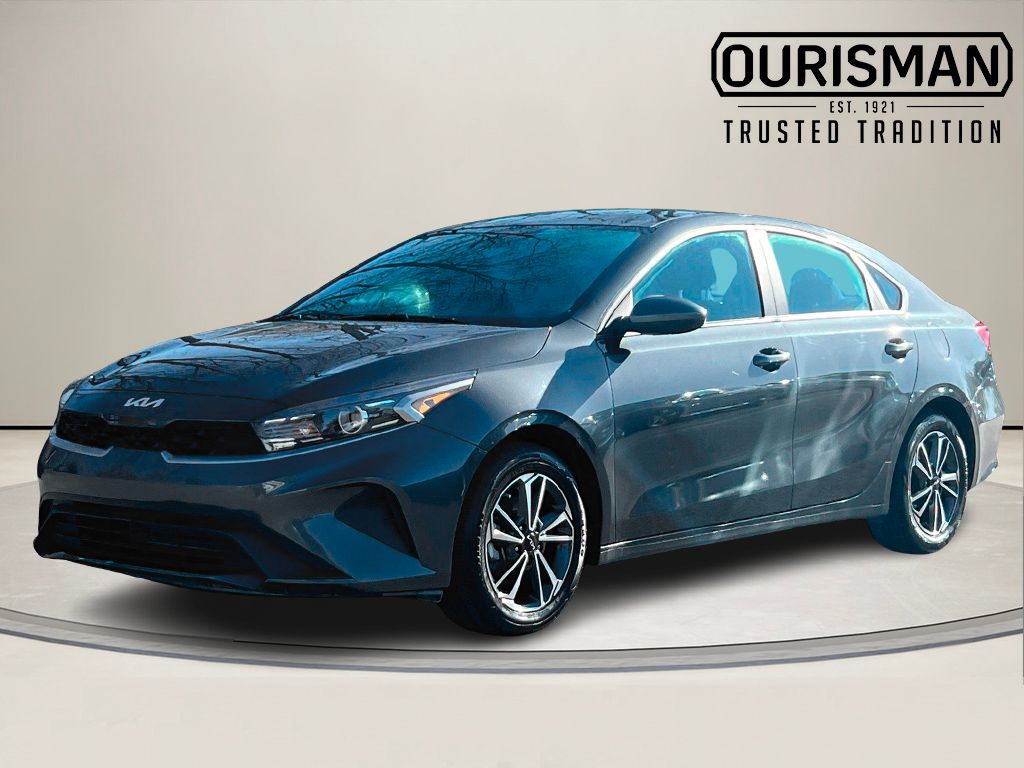 Used 2024 Kia Forte LXS with VIN 3KPF24AD6RE748933 for sale in Marlow Heights, MD